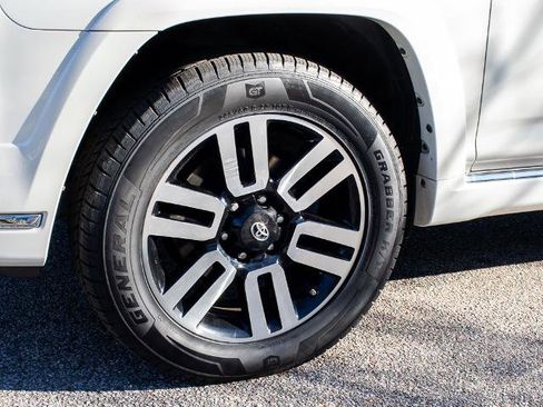 Used 2019 Toyota 4Runner Limited image 5