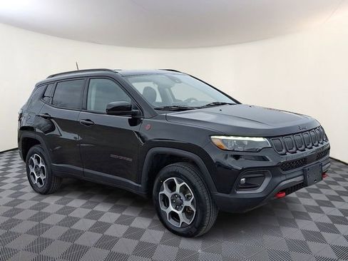 Used 2022 Jeep Compass Trailhawk w/ Trailhawk Elite Group image 1