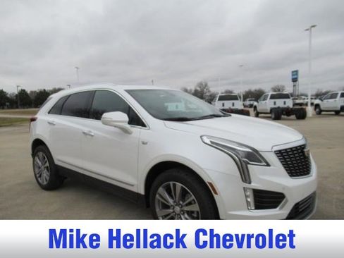 Used 2025 Cadillac XT5 Premium Luxury image 1