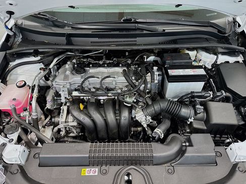 Used 2022 Toyota Corolla LE image 23