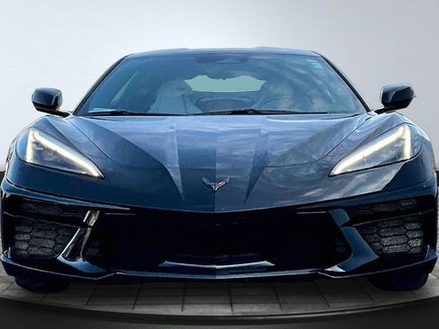 Used 2024 Chevrolet Corvette Stingray Coupe w/ 1LT RWD image 2
