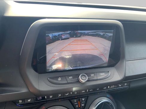 Used 2017 Chevrolet Camaro SS RWD image 26