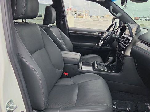 Certified 2023 Lexus GX 460 Premium w/ Premium Package AWD/4WD image 26