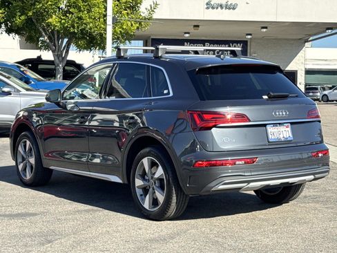 Used 2024 Audi Q5 2.0T Premium image 3