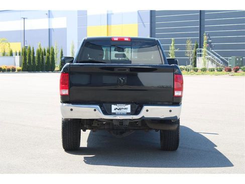 Used 2017 RAM 2500 Big Horn AWD/4WD image 3