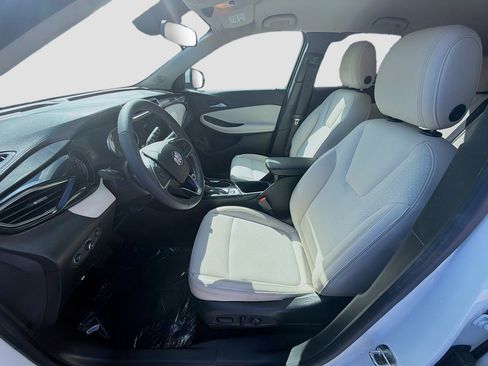 Used 2022 Buick Encore GX Select image 18