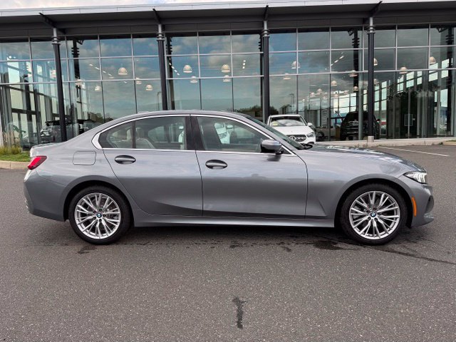 Used 2024 BMW 330i xDrive Sedan w/ Convenience Package AWD/4WD image 8