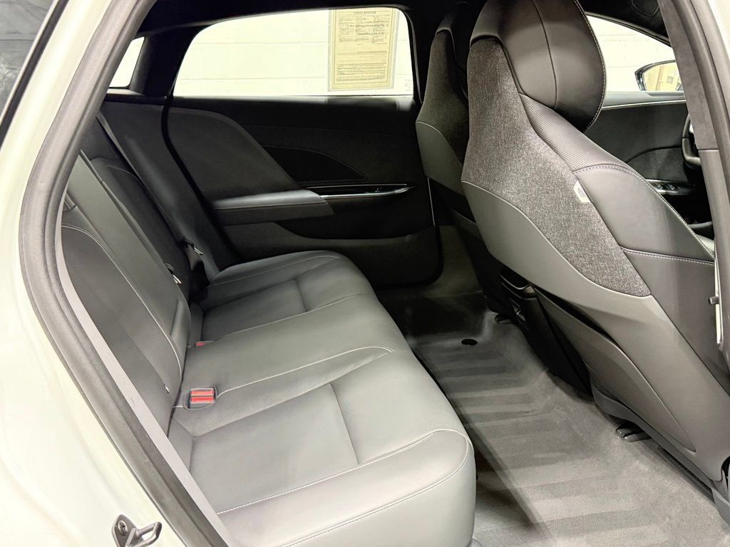 Used 2024 Lucid Air Touring AWD/4WD image 44