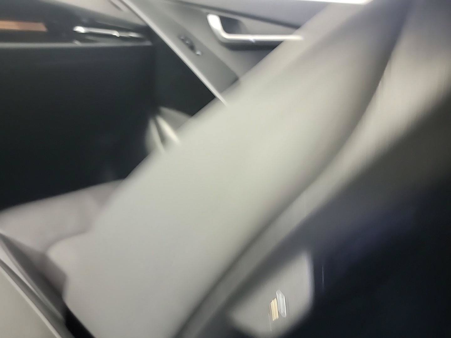 Certified 2024 Kia Niro EX FWD image 16