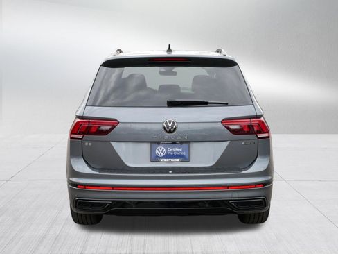 Certified 2024 Volkswagen Tiguan SE R-Line image 6