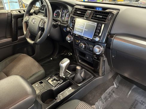 Used 2022 Toyota 4Runner TRD Off-Road image 30