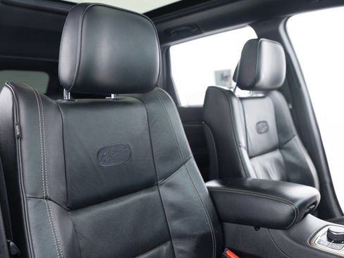 Used 2014 Jeep Grand Cherokee Overland w/ Advanced Technology Group AWD/4WD image 26
