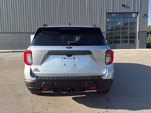 Used 2022 Ford Explorer Timberline AWD/4WD image 4