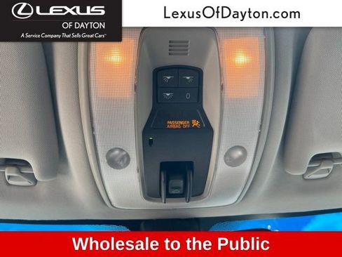 Used 2011 Volvo XC70 3.2 AWD/4WD image 24