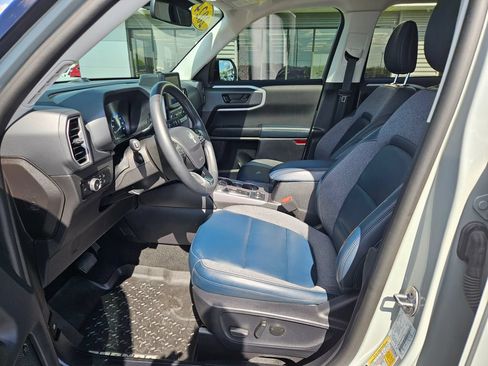 Used 2024 Ford Bronco Sport Outer Banks w/ Tech Package AWD/4WD image 14