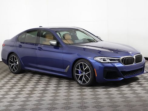 Used 2022 BMW M550i xDrive w/ Premium Package image 69