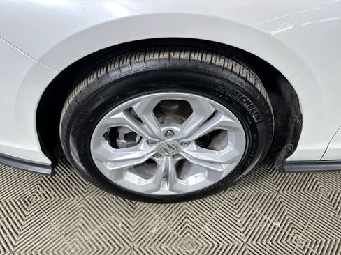 Used 2025 Honda Accord LX image 10