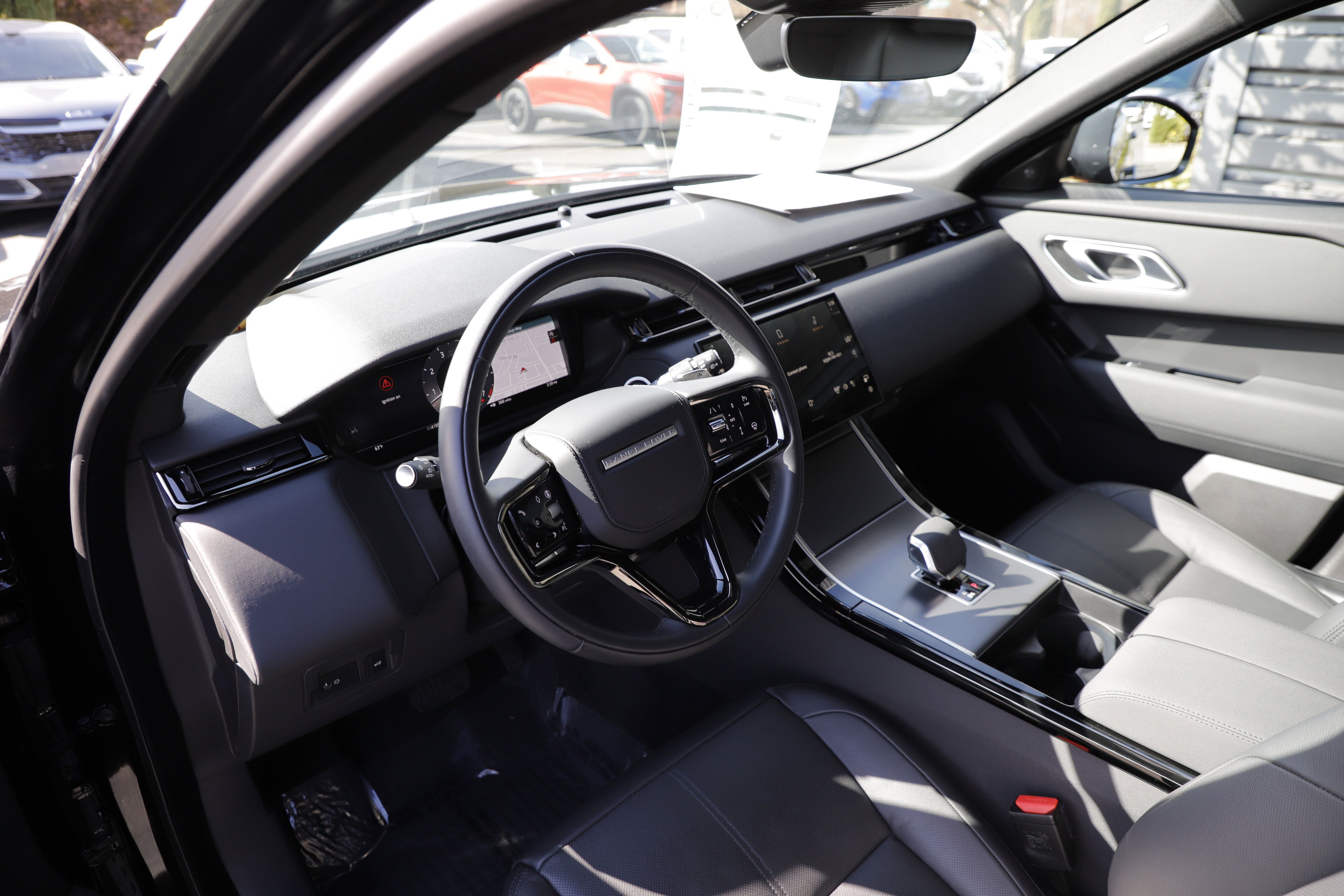 Certified 2026 Land Rover Range Rover Velar S AWD/4WD image 18