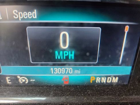 Used 2017 Buick Regal Premium FWD image 22
