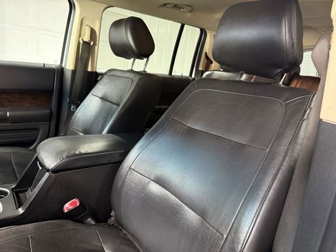 Used 2018 Ford Flex Limited image 10