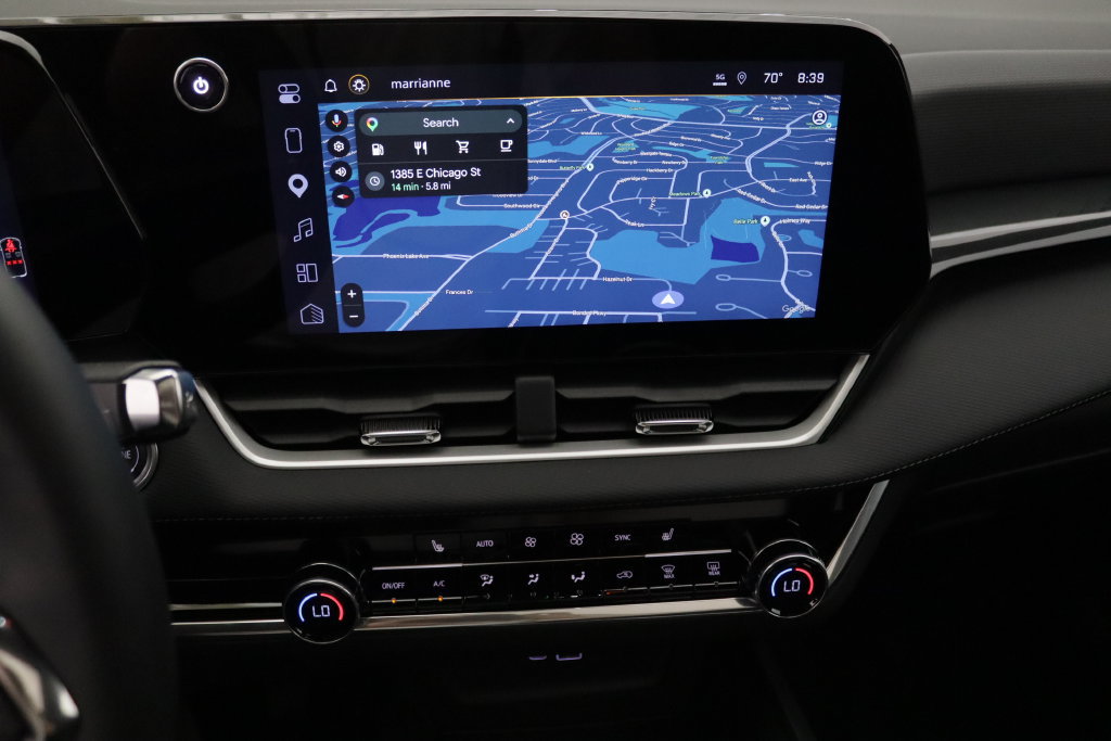 Used 2025 Chevrolet Equinox LT w/ Convenience Package II FWD image 25