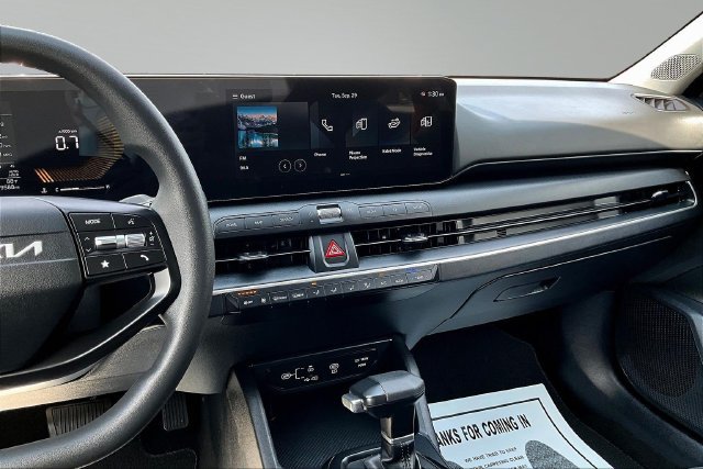 Used 2026 Kia K4 FWD image 9