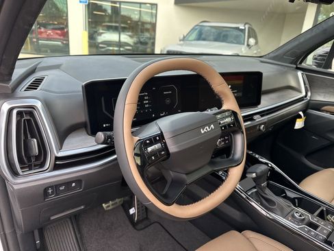 New 2026 Kia Sorento SX image 32