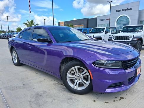 Used 2023 Dodge Charger SXT RWD image 1