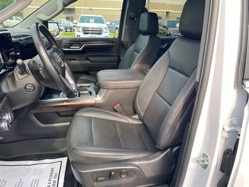 Used 2023 GMC Sierra 1500 SLT w/ SLT Premium Package AWD/4WD image 11