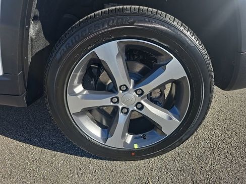 New 2026 Jeep Grand Cherokee Limited image 10