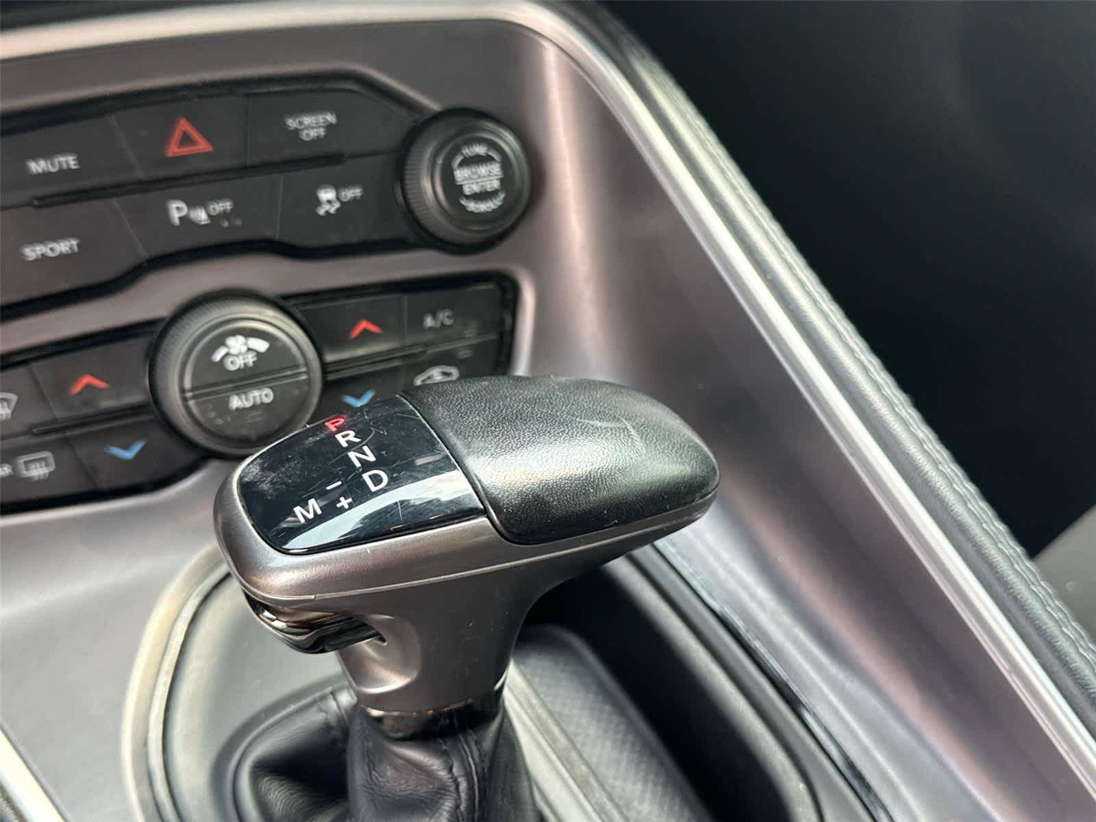 Used 2022 Dodge Challenger GT AWD/4WD image 23