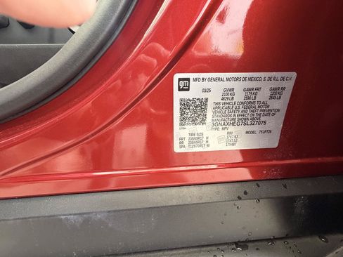 Used 2025 Chevrolet Equinox LT w/ Convenience Package II FWD image 28