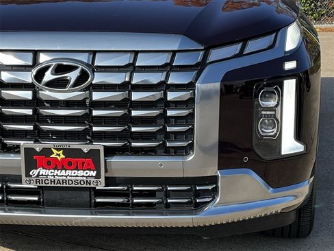 Used 2024 Hyundai Palisade Calligraphy image 8