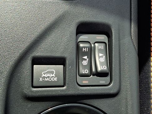 Used 2022 Subaru Crosstrek 2.0i Premium image 23