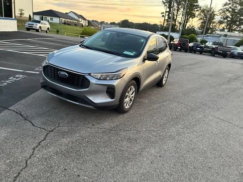 Used 2024 Ford Escape Active FWD image 7