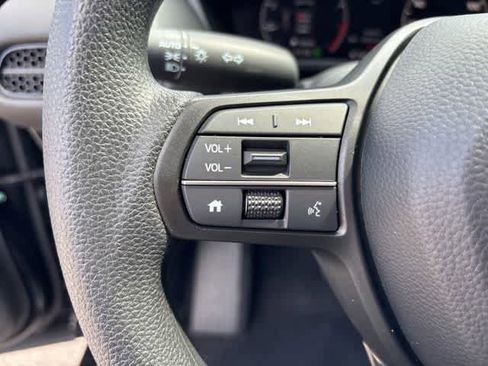 Used 2026 Honda HR-V LX image 12