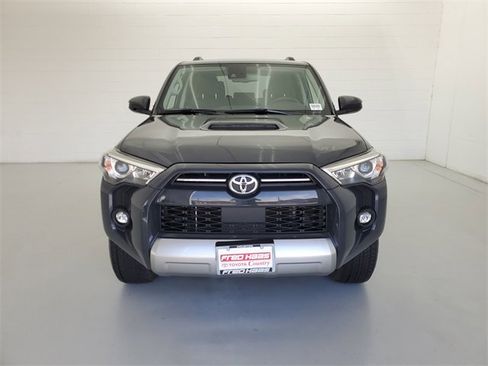 Used 2024 Toyota 4Runner TRD Off-Road image 3