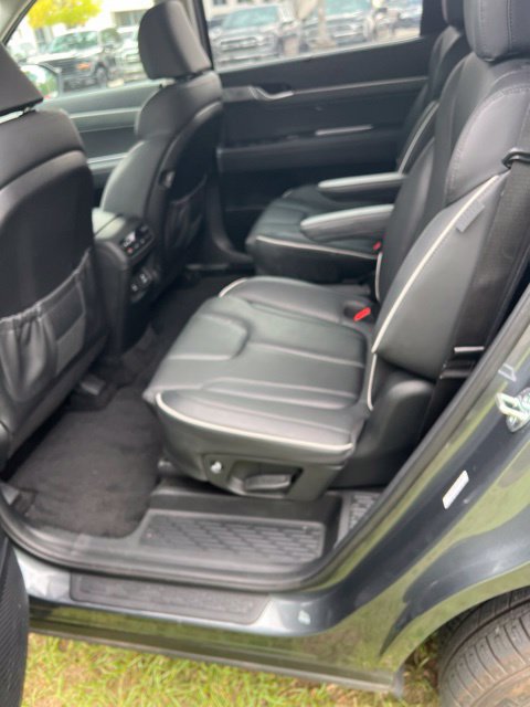 Used 2023 Hyundai Palisade SEL w/ Premium Package AWD/4WD image 8