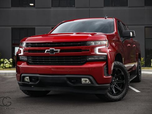 Used 2021 Chevrolet Silverado 1500 RST w/ All Star Edition Plus AWD/4WD image 2