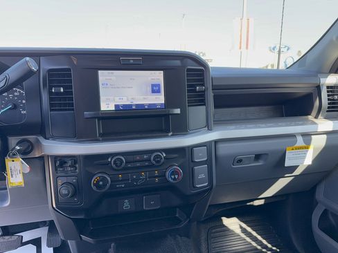 New 2026 Ford F350 XL w/ XL Chrome Package AWD/4WD image 22