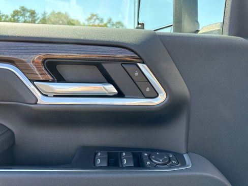 New 2026 Chevrolet Silverado 2500 LT w/ Trail Boss Package AWD/4WD image 18