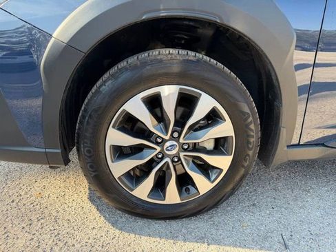 Used 2025 Subaru Outback Touring XT w/ Popular Package #2 AWD/4WD image 9