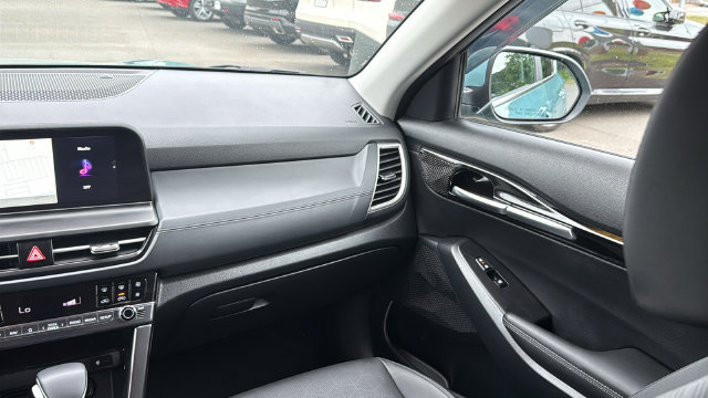 Used 2026 Kia Seltos EX AWD/4WD image 23