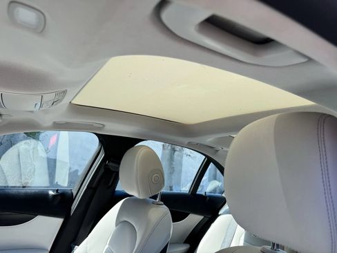 Used 2017 Mercedes-Benz C 300 Sedan w/ Premium 2 Package image 19