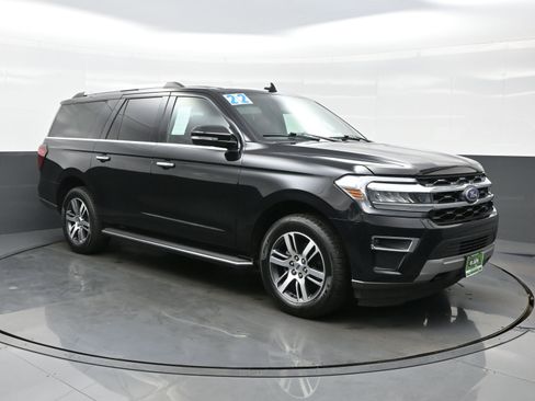 Used 2022 Ford Expedition Max Limited image 8
