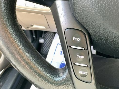 Used 2013 Kia Optima LX image 20