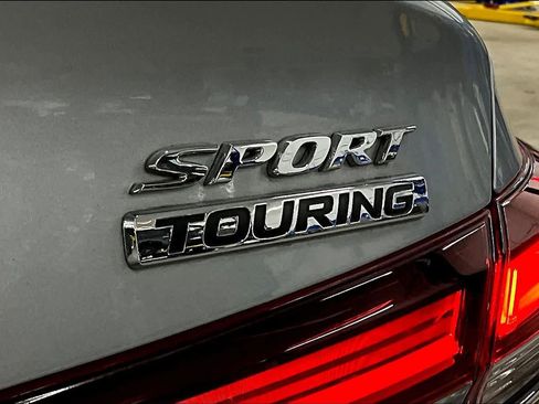 Used 2025 Honda Civic Sport Touring image 10