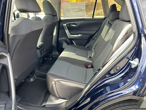New 2025 Toyota RAV4 XLE image 27