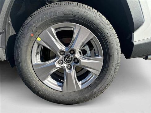 New 2025 Toyota RAV4 XLE image 9