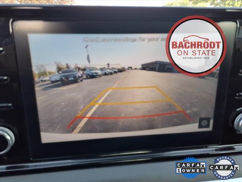 Used 2022 Kia K5 LX image 10